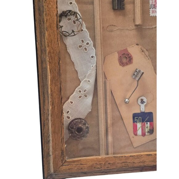 Vintage Shadow Box With Rustic Memorabilia Including Lace Key Button Sewing Noti - Picture 2 of 14